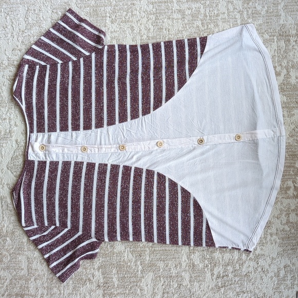 Pink Clover Striped Faux Button Back SS High Low Top L White Red Purple - Picture 7 of 15